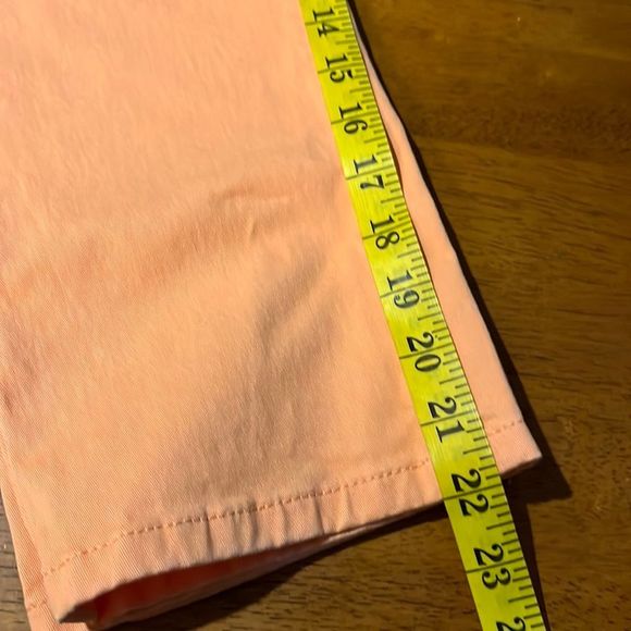Bandolino Coral/Peach Stretch Women’s Capri Crop Jeans Size 10 Missy - Picture 9 of 10